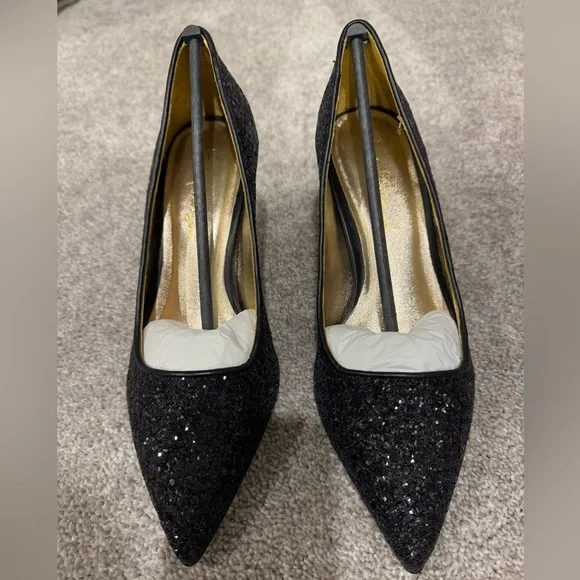 Lilly Pulitzer Margot Pump - Picture 3 of 7